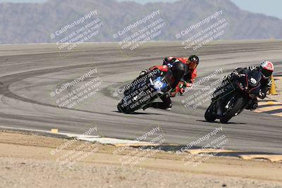 media/Oct-02-2025-Racers Edge (Thu) [[2c91cb6ab3]]/2-A Group/Session 5-Turn 12 (130pm)/